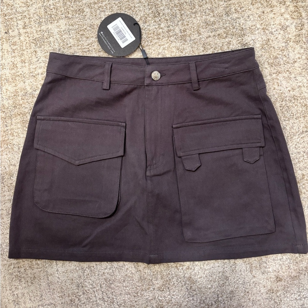 NWT White Fox Weekend Travels Cargo Mini Skirt